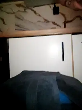 Casizwanzigerlang online show from December 20, 3:57 am