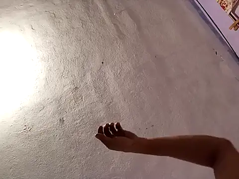 Flaquito pitudo online show from October 23, 1:20 am