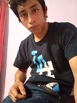 Snapshot of Flaquito_pitudo chatting on October 1, 8:35 pm Flaquito pitudo online show from October 1, 8:35 pm