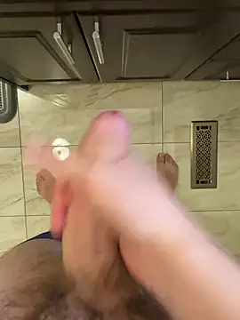 hornybigdicc online show from April 27, 8:58 pm