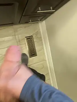 hornybigdicc online show from April 22, 9:41 pm