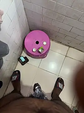 delhiboyz1 online show from February 9, 11:04 am