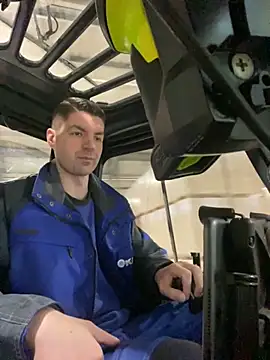 Ricoleckt online show from November 7, 6:44 pm