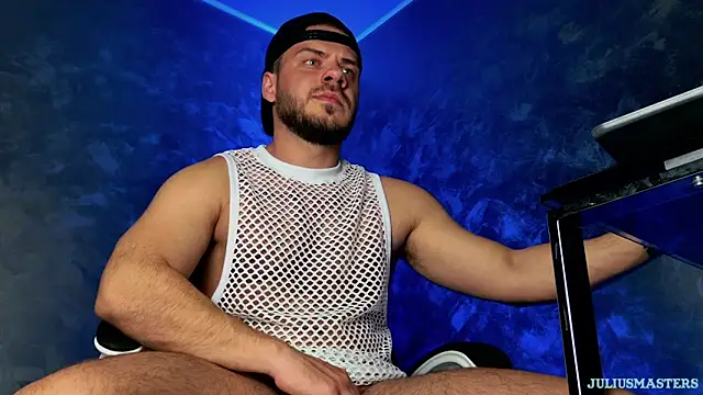 juliusmasters online show from March 11, 8:49 pm