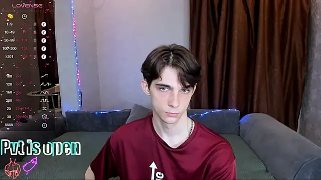 Aaron Boom online show from May 24, 10:27 pm