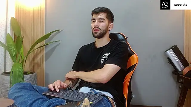 Mr WhiteCock online show from January 11, 2:26 am