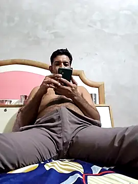 BLACK DiCK DADDY 32 online show from September 25, 5:45 pm