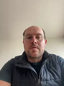 Snapshot of porompomperro chatting on December 27, 10:55 am porompomperro online show from December 27, 10:55 am