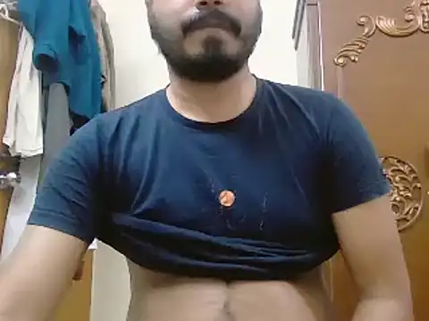 desiboyasif online show from November 3, 5:37 pm