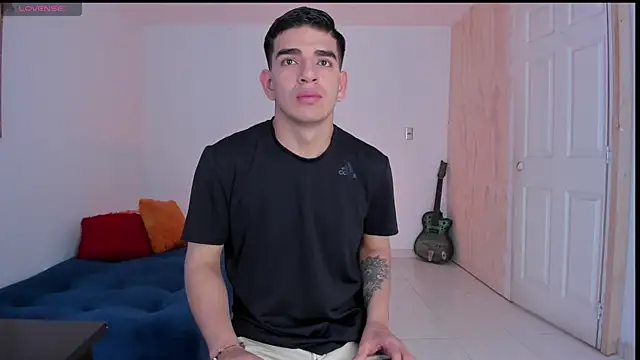 Ares Johnson online show from November 20, 3:00 pm