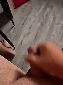 Szeltolo001 online show from September 28, 3:59 am