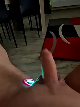 Szeltolo001 online show from March 25, 2:48 am