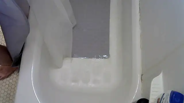 skinny and sexy  online show from October 1, 8:24 pm