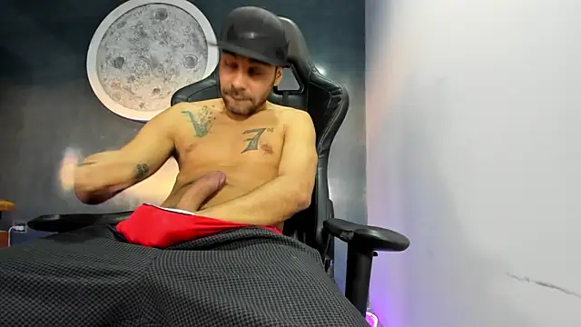Bryan Bronx online show from December 13, 10:34 pm
