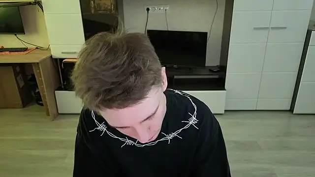 angryzan online show from March 10, 6:30 am