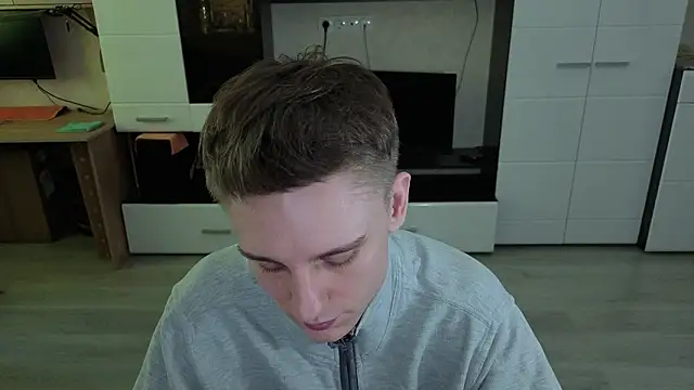 angryzan online show from February 11, 7:57 am