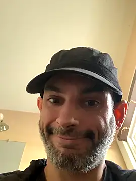 hailzeffn online show from October 17, 3:27 pm