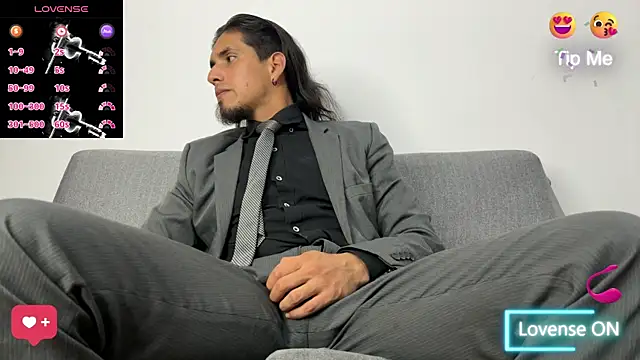 Tom blunt96 online show from October 11, 11:20 pm