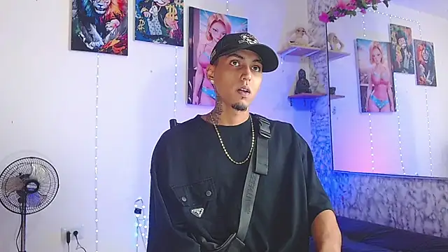 Liam lee online show from October 20, 10:13 pm