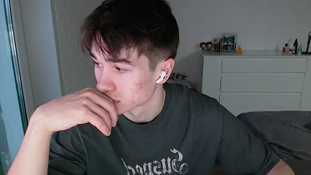 MarkusDean online show from November 12, 11:49 am