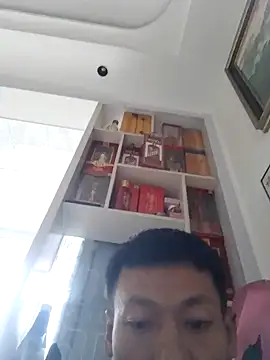 Snapshot of Xpj123 chatting on October 9, 7:13 am Xpj123 online show from October 9, 7:13 am