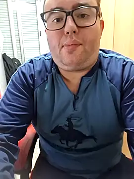 Javier bear online show from December 3, 10:07 pm