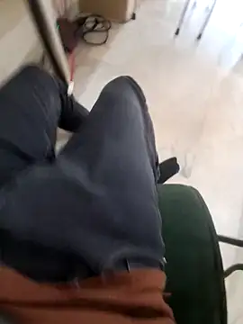 sexyboy1011 online show from February 5, 8:32 am