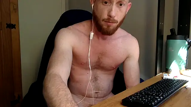 Smoker Ginger online show from October 22, 6:00 pm