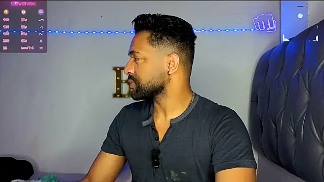 bbcblackhot34 online show from March 19, 2:15 am