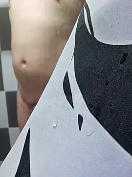 Snapshot of Pnstrokes chatting on October 30, 11:17 pm Pnstrokes online show from October 30, 11:17 pm