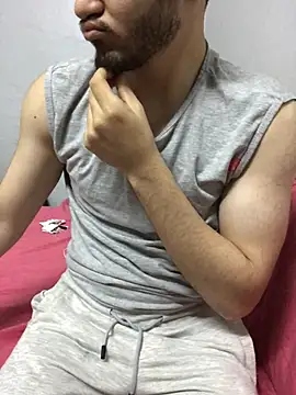 Snapshot of Arabian-B chatting on February 7, 12:06 pm Arabian-B online show from February 7, 12:06 pm