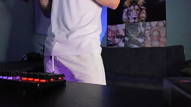 Sisoyalejo420 online show from February 20, 12:40 am