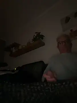 Frank22xx online show from November 15, 8:55 pm