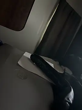 6party6bttm6 online show from November 22, 6:29 pm