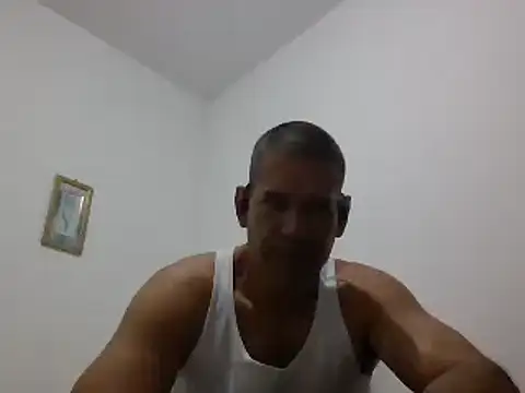 Snapshot of jackbigcock11 chatting on December 7, 12:20 am jackbigcock11 online show from December 7, 12:20 am