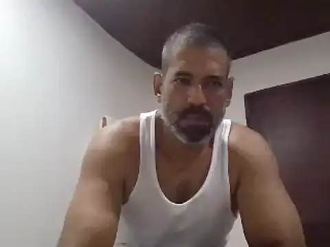 Snapshot of jackbigcock11 chatting on February 27, 8:42 pm jackbigcock11 online show from February 27, 8:42 pm