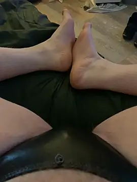 footsy35 online show from July 25, 5:26 am