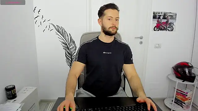 ZackFraser online show from February 5, 5:09 pm