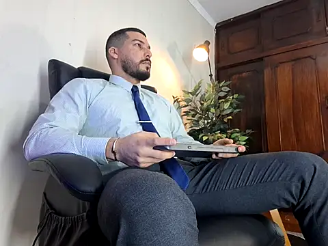 HenryBenso online show from September 22, 6:51 pm