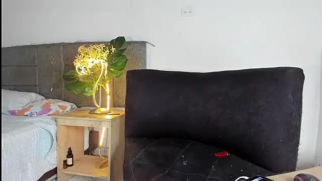 tom colinn online show from October 11, 4:27 am