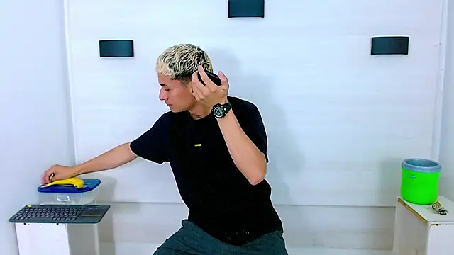 jeic 18 online show from November 14, 7:37 pm