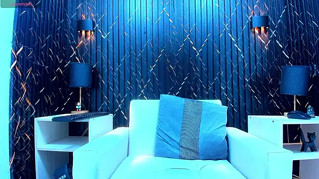 jeic 18 online show from November 18, 7:28 pm