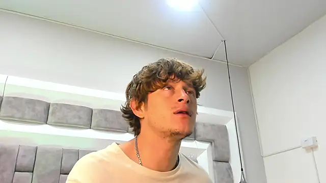 AnthonyAlso online show from October 13, 9:21 pm