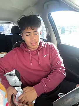 carlozxyz337 online show from December 21, 8:32 pm