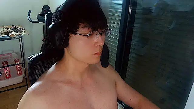 Tkcqcc online show from July 10, 9:49 pm