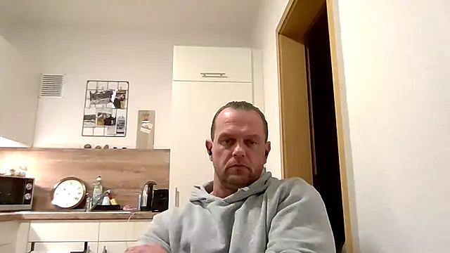 xxMarcusxx0 online show from March 2, 9:19 pm