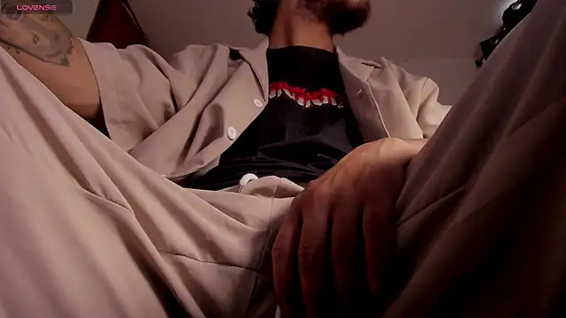 s sven03 online show from April 6, 9:48 pm