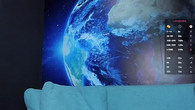 delessandro world online show from February 2, 1:26 am