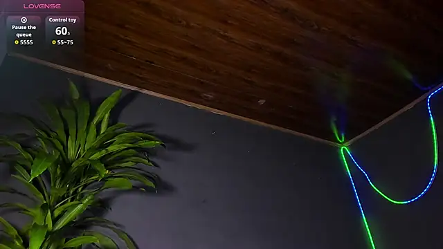 Angel Snowhotxxx online show from April 9, 1:36 am