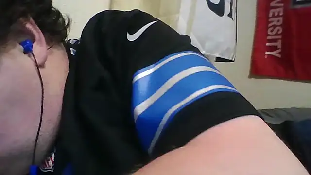 YelpedAverting online show from October 21, 12:36 am